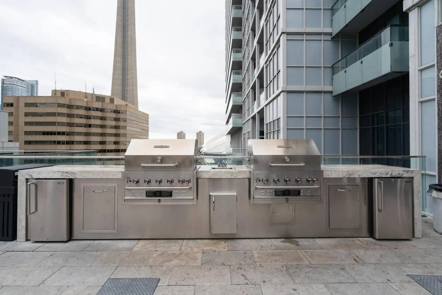 Luxury Adventure Cn Tower/Mtcc/Scotiabank Arena Apartment Toronto